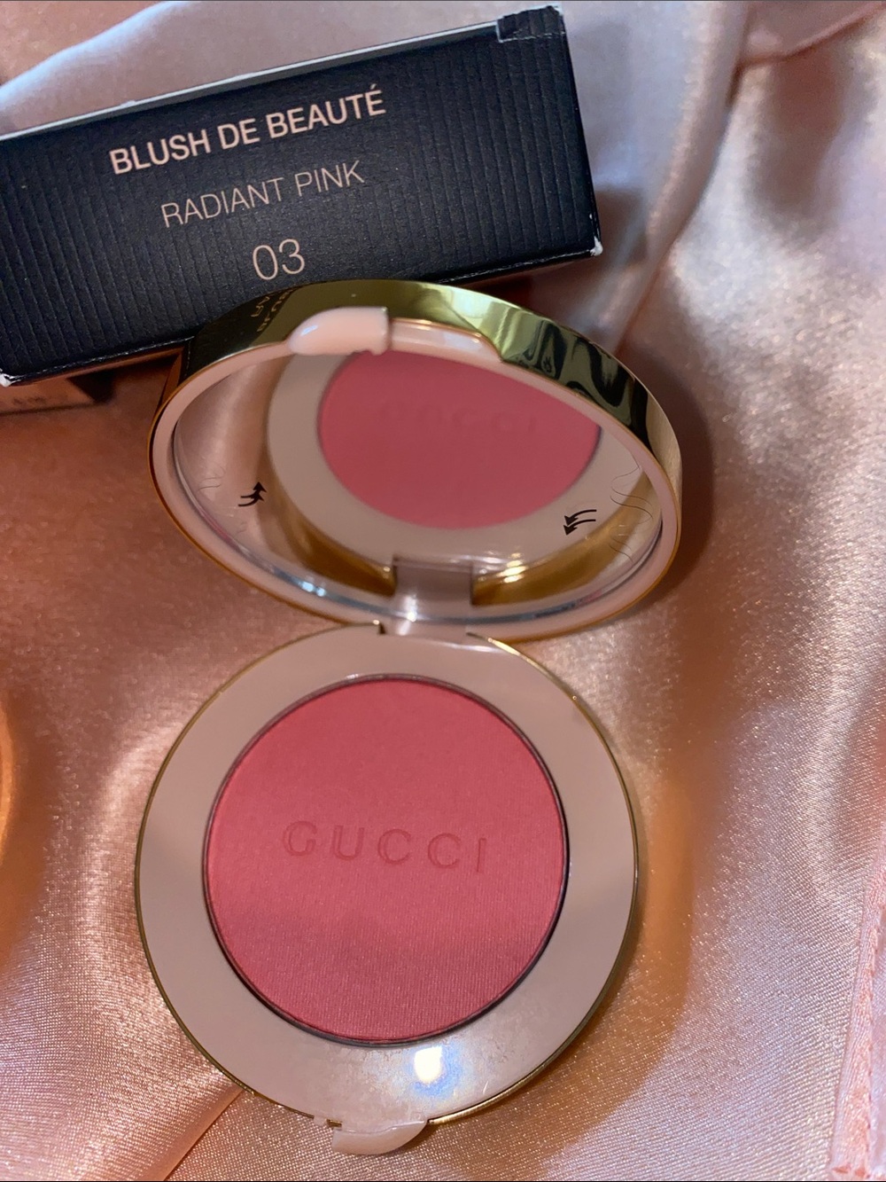 Gucci Blush De Beauté Duo in Radiant Pink & Intense Plum Bright Color limited Ed - Picture 7 of 9